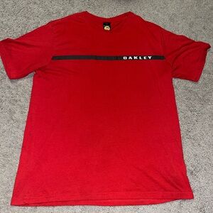 Red XL Oakley Tshirt